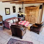 Haus Bachschwalbe ساسباشفالدن