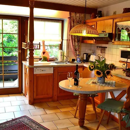 Haus Bachschwalbe Apartment *