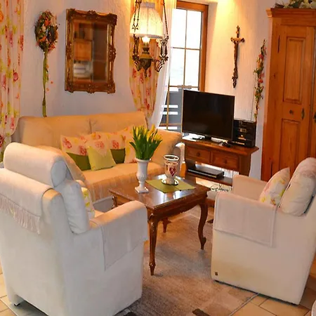 Haus Bachschwalbe Apartment *