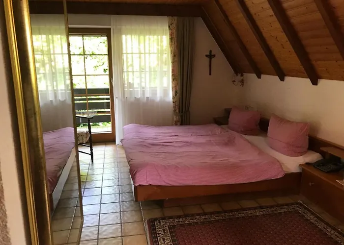 Haus Bachschwalbe Apartamento *